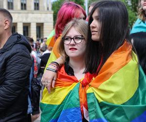 Minister ds. równości Katarzyna Kotula na Marszu Równości w Łodzi,