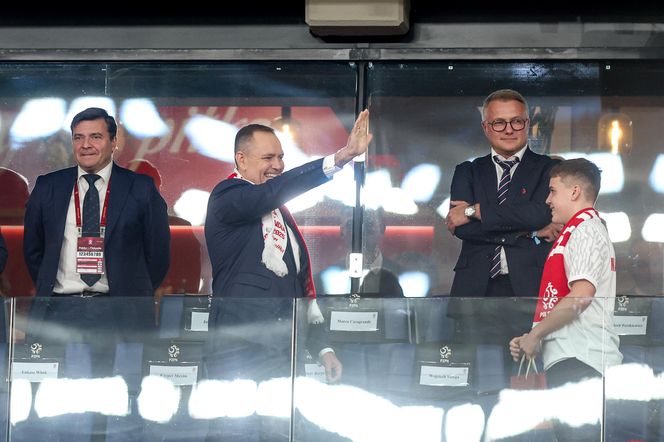 Karol Nawrocki na meczu Polska - Finlandia