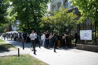 Villa NADA powraca. Wnętrza zabytkowej willi w Warszawie znów wypełnią się światową sztuką