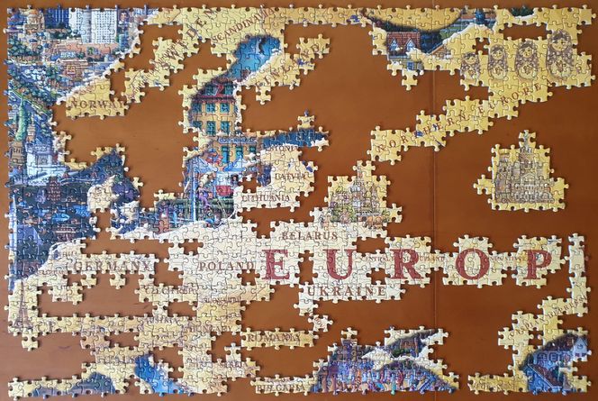 Mieszkaniec Turku złożył największe puzzle na świecie. Poznajcie Krzysztofa Szczecińskiego