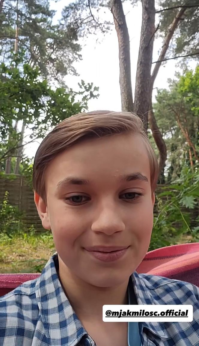 M jak miłość. Misiek (Aleksander Bożyk) na planie