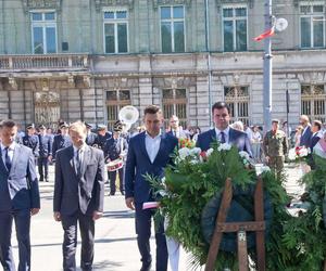 Łódź. Obchody Święta Wojska Polskiego na Placu Katedralnym