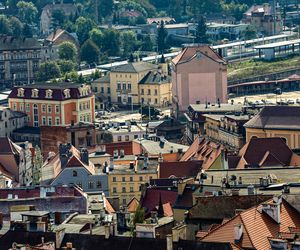 To miasteczko przetrwało Wielką Wodę. Oto co ma do zaoferowania