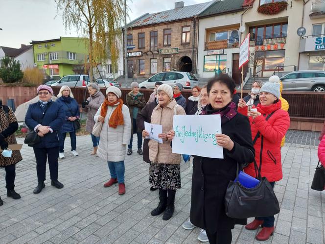 Ani jednej więcej. PROTEST w Starachowicach