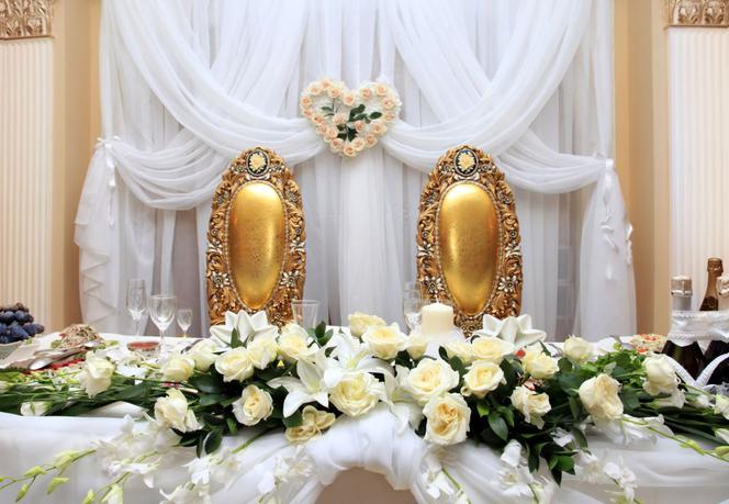złote dekoracje ślubne