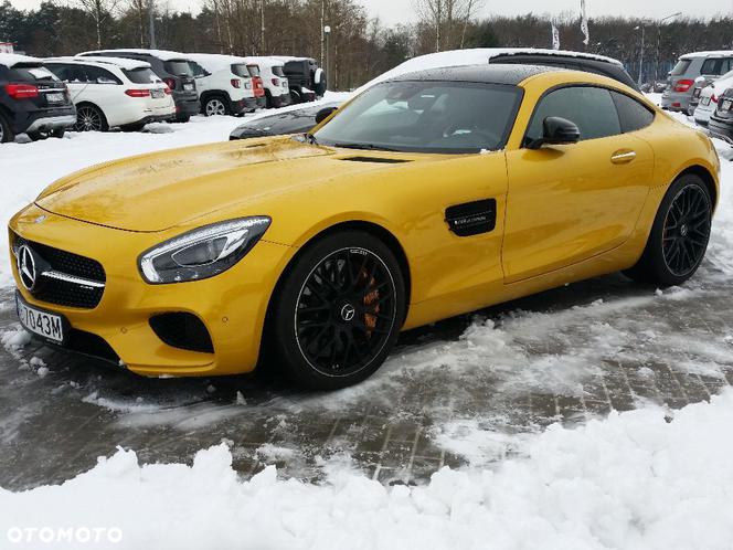 Krzysztof Rutkowski sprzedaje Mercedesa AMG GT S