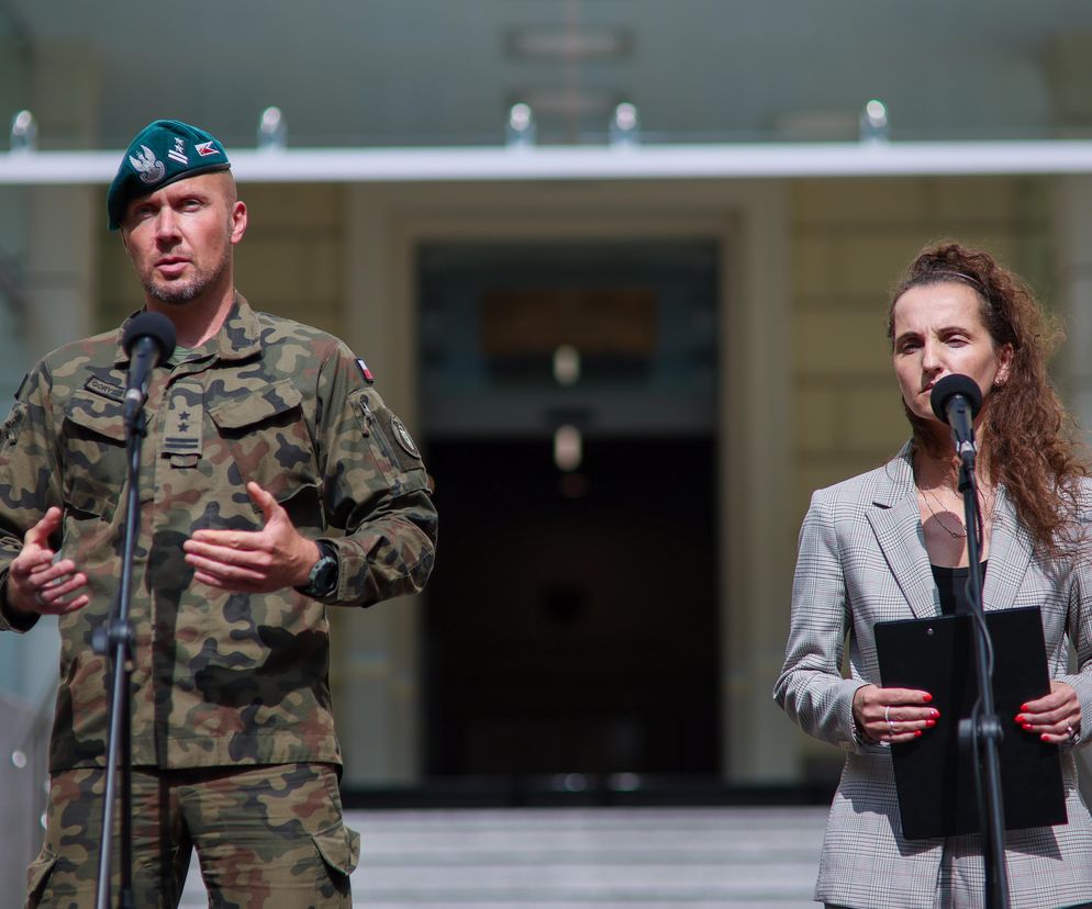 Szczątki siedmiu dronów oraz pocisku. MSWiA ujawnia aktualne dane