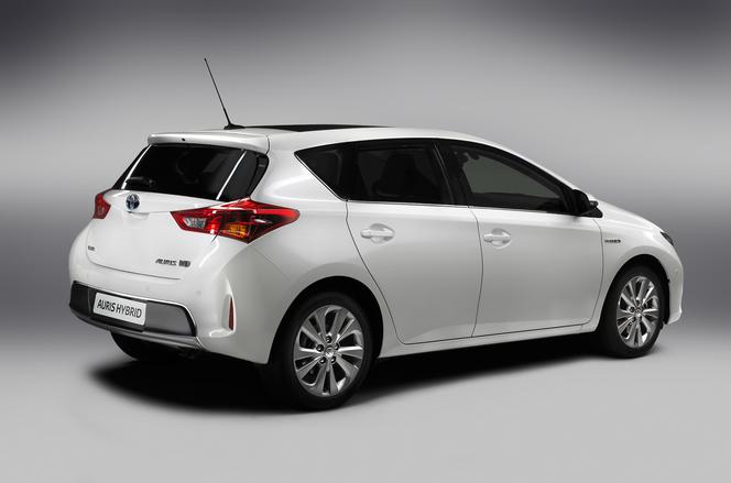 Toyota Auris II generacji