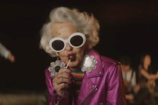 88-letnia gwiazda Instagrama w klipie Fergie