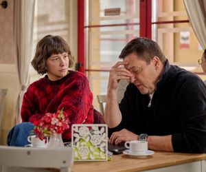 Na Wspólnej odc. 4040. Brygida (Maja Wolska), Michał (Robert Kudelski)