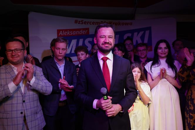 Wieczór wyborczy w sztabie Aleksandra Miszalskiego