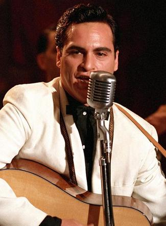 Joaquin Phoenix jako Johnny Cash