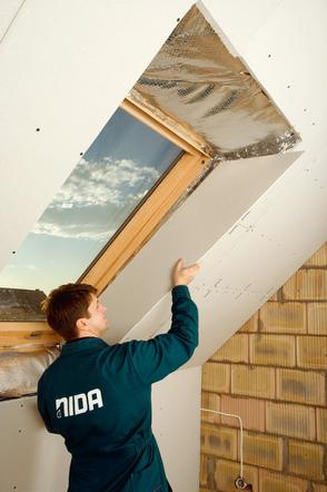 KROK XI - Wykańczanie ościeża okien dachowych