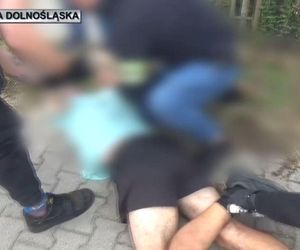 Brutalne napady w centrum Milicza. Bili i kopali swoje ofiary po głowach i całym ciele 