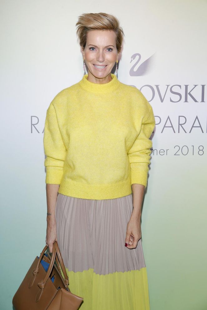 Seksowna Paulina Smaszcz kusi w bieliźnie. Internautka: "Ta rywalizacja z Cichopek odbiera godność"