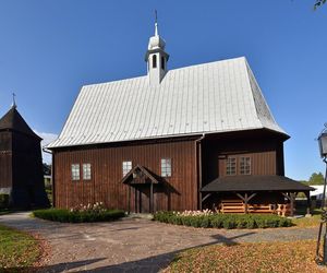 To dawna wieś duchowna w Małopolsce. Kiedyś była własnością klasztoru