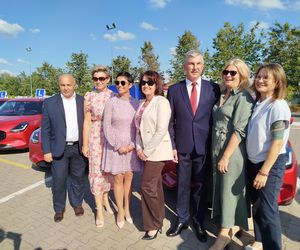 Siedlecki WORD wymienił starą flotę pojazdów egzaminacyjnych na nowe samochody marki Suzuki Swift