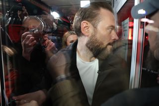 Awantura przed halą sportową w Końskich. Wezwano policję 