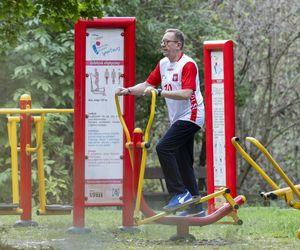 Były minister z PiS Robert Telus na siłowni