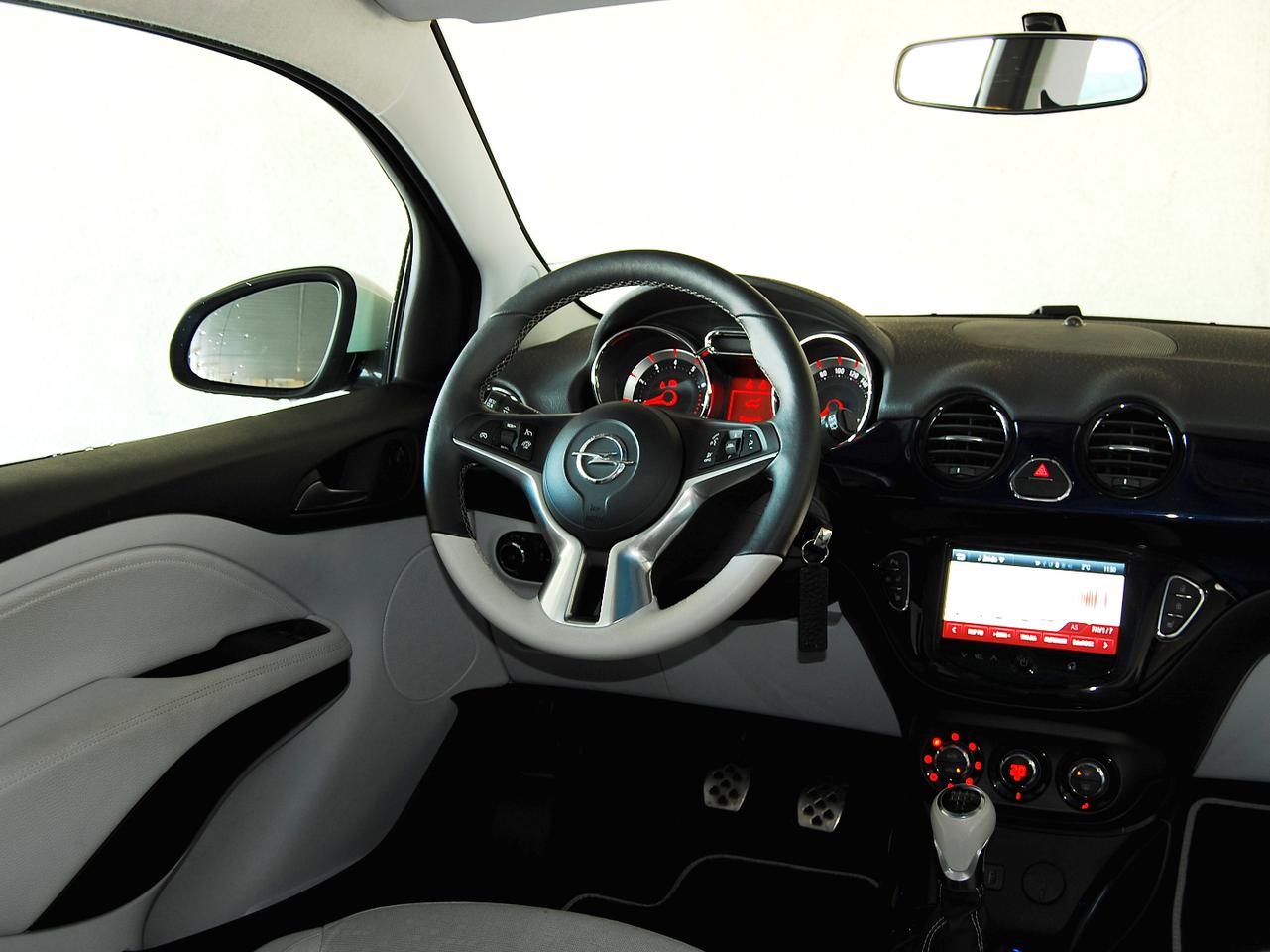 Opel Adam