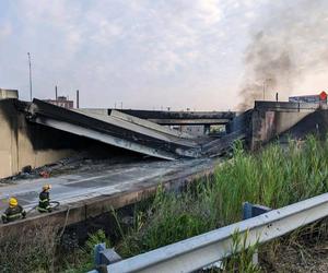 USA. W Filadelfii z powodu pożaru cysterny zawalił się wiadukt nad ważną autostradą [ZDJĘCIA]