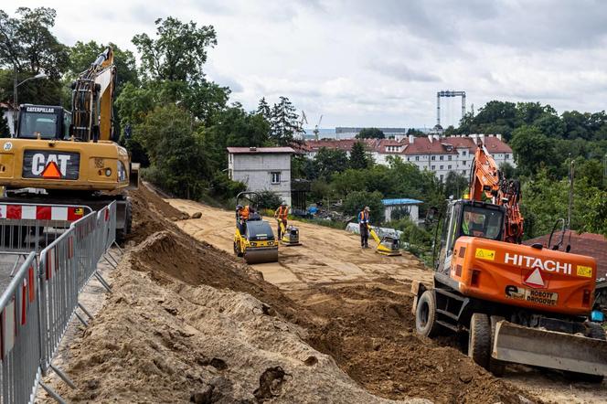 Budowa miejskiej części przystanku Szczecińskiej Kolei Metropolitalnej Stołczyn (Glinki)