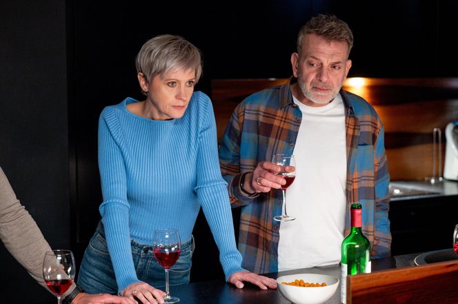 Na sygnale, odc. 722. Anna Reiter (Lea Oleksiak), Wiktor Banach (Wojciech Kuliński)