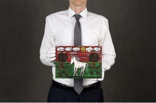 Co słychać u Gracjana Roztockiego? Dawna gwiazda YouTube’a nie tylko śpiewa, ale też maluje obrazy