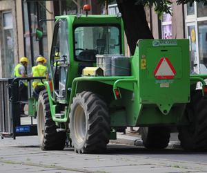 Rozbiórka spalonej kamienicy przy ul. Kraszewskiego 12