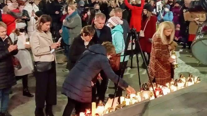 "Ani jednej więcej!". Protest w Szczecinie po śmierci Izy z Pszczyny