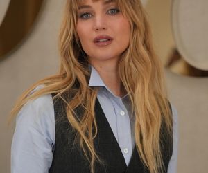 Jennifer Lawrence idzie pod nóż! Powiększy biust, ale tego nie zrobi nigdy
