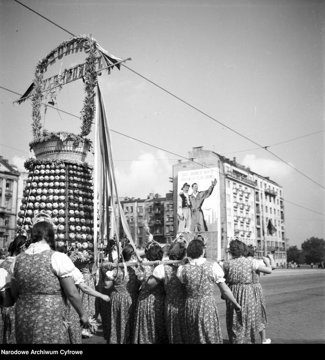 Dożynki Centralne w Warszawie w PRL-u