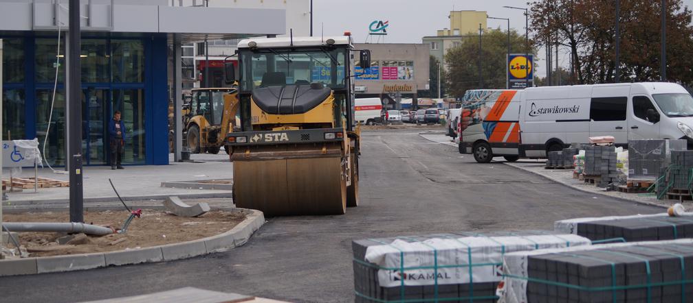 Budowa Lidla na bydgoskich Kapuściskach. Jak przebiegają prace? [ZDJĘCIA]