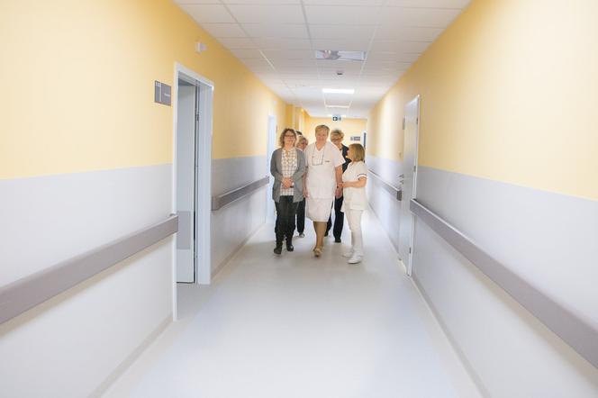 Szpital powiatowy w Łapach. W placówce otwarto nową część zabiegową [ZDJĘCIA]