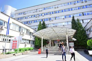 40-latek zatrzymany za planowanie zabójstwa lekarzy! Kupił broń i amunicję