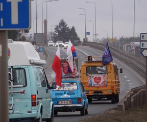 Parada zabytkowych ulicami Bydgoszczy i regionu! Za nami Retro Karawana [ZDJĘCIA]