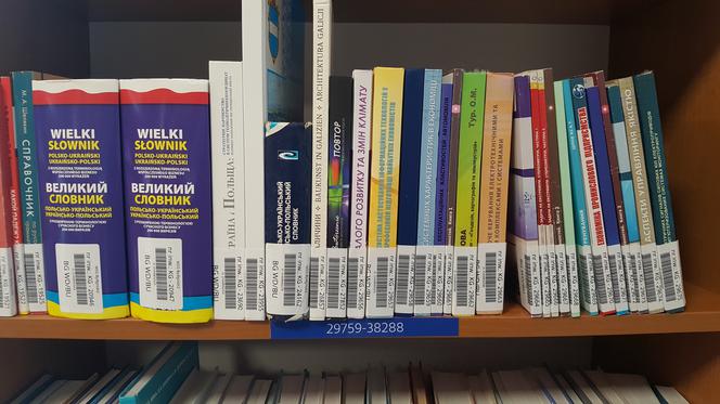 Zbiórka książek w języku ukraińskim