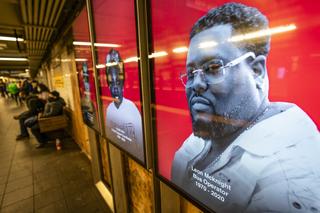 Niezwykły wideopomnik w nowojorskim metrze. MTA uczciło zabitych przez wirusa