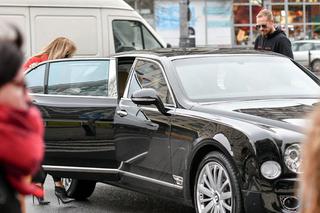 Joanna Przetakiewicz jezdzi Bentley z szoferem 