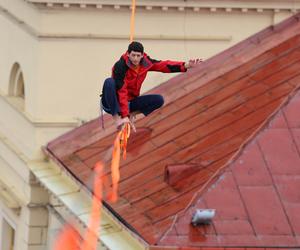   Urban Highline Festival 2023 w Lublinie. Slacklinerzy robią cuda na linach!