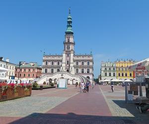Sprawdź swoją wiedzę o zamojskim ratuszu. Czy znasz te fakty?  
