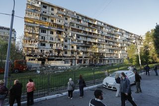 Do 23 wzrosła liczba ofiar śmiertelnych rakietowo-dronowego ataku Rosji na Kijów