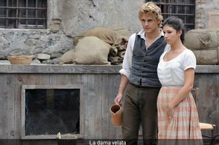 Dama w czarnym welonie. Anita (Ursula Corber), Matteo (Jaime Olias)