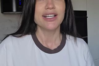 Karolina Gilon pokazała, jak wygląda dwa tygodnie po porodzie. Nie jest źle