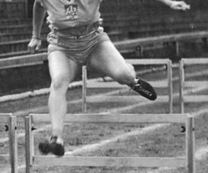 Halina Konopacka - pierwsza polska rekordzistka w lekkoatletyce oraz zdobywczyni pierwszego złota na olimpiadzie