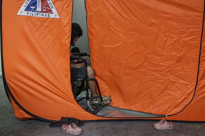 Supertajfun w Filipinach. Dwie osoby zginęły, ponad milion ewakuowanych