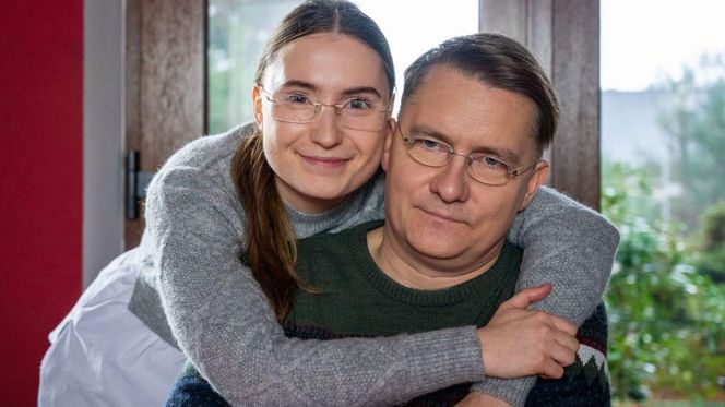 Na sygnale, odc. 672. Artur Góra (Tomasz Piątkowski), Katia (Alicja Chmielewska) 