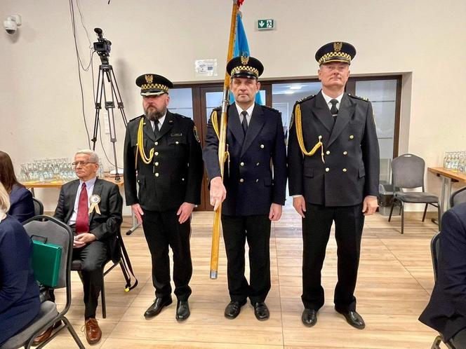 Jubileuszowa sesja i  ceremonia wręczenia statuetek „Honorowy Przyjaciel Starachowic”