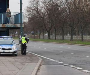Niewidzialni policjanci w Warszawie w akcji. Nowe zasady kontroli drogowych zaskakują