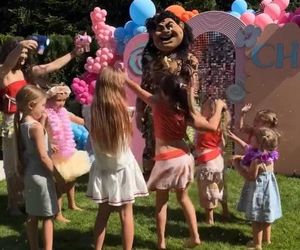 Andziaks w ciąży, a zrobiła córce urodziny jak z bajki! Charlie miała imprezę życia